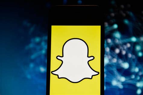 mobile naughtyamerica|AR porn lenses live on in Snapchat despite ban .